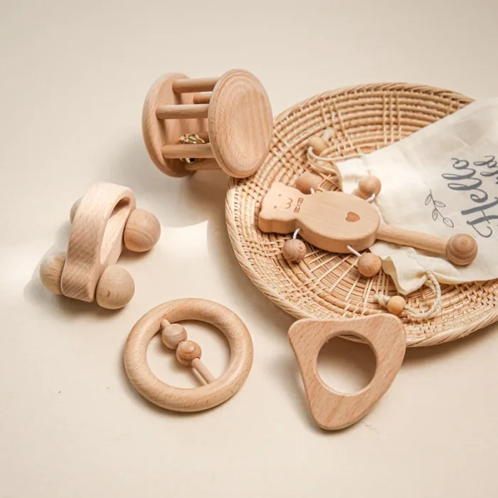 1pc Baby Toy Beech Bear Hand Teething Baby Rattles Wood Ring Cartoon Car Play Gym Montessori Stroller Toy Educational Toys - Image 4