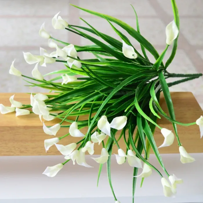 New beautiful 25 heads/bouquet mini artificial calla with leaf plastic fake lily Aquatic plants home room decoration flower - Image 1