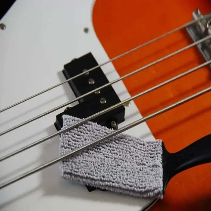 1PCS Guitar Care Brush String Fingerboard Cleaning Dust Removal Brush, Double Head Musical Instrument Accessories - Image 4