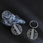 Musical symbol piano hollow style gold-plated keychain, silver and black stainless steel keychain, men's gift, family wear - Image 4