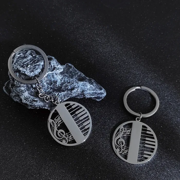 Musical symbol piano hollow style gold-plated keychain, silver and black stainless steel keychain, men's gift, family wear - Image 4