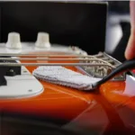 1PCS Guitar Care Brush String Fingerboard Cleaning Dust Removal Brush, Double Head Musical Instrument Accessories - Image 5