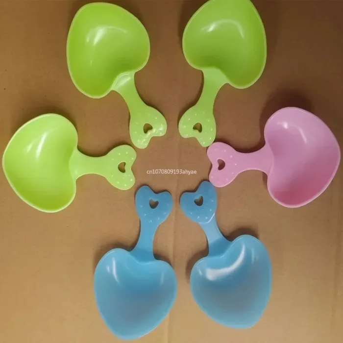 Cute Candy Colored Pet Food Shovel Solid Pet Food Spoon Dog Cat Shovels Small Animals Feeding & Watering Supplies Pet Supplies - Image 1