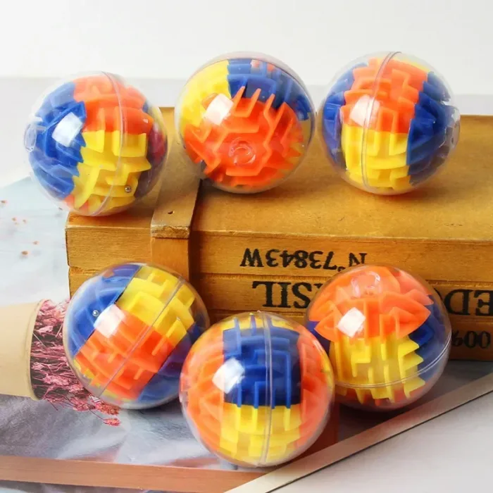 3D Maze Ball Brain Teaser Puzzles Mini Magic Labyrinth Games Puzzle Decompression Sensory Toys for Kids Adults Teens - Image 1
