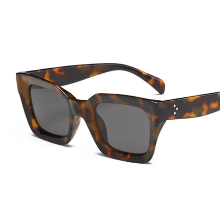 New Fashion Woman Luxury Brand Square Sunglasses Ladies Vintage Oversized Sun Glasses Female Big Frame Uv400 Shades Black - Image 4