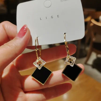 2023 New Fashion Unique Design Elegant Exquisite Light Luxury Zircon C Earrings Women Jewelry Party High-grade Gift Wholesale - Image 24