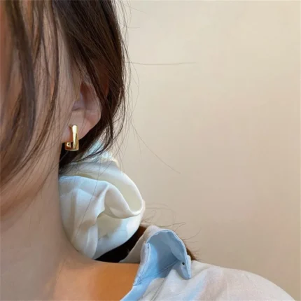 2024 New Simple Geometric U-Shaped Earrings For Women Fashionable Gold Color Irregular Earrings Trendy Jewelry Accessories - Image 6