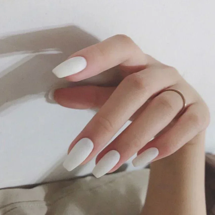 S9a208c4858b843a6b56f5dbbe086c05aa.webp 24Pcs/Set Press on Nails Women Maincure Tools Matte White French False Nail ABS Short Coffin Fake Nails Full Cover Nail Art Tips - Image 1