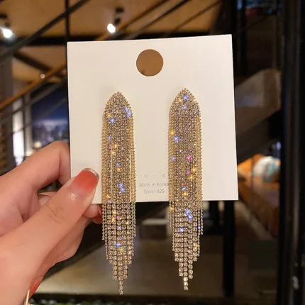2023 New Fashion Unique Design Elegant Exquisite Light Luxury Zircon C Earrings Women Jewelry Party High-grade Gift Wholesale - Image 15