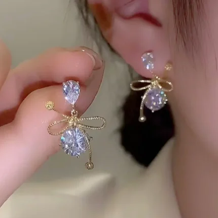 2023 New Fashion Unique Design Elegant Exquisite Light Luxury Zircon C Earrings Women Jewelry Party High-grade Gift Wholesale - Image 14