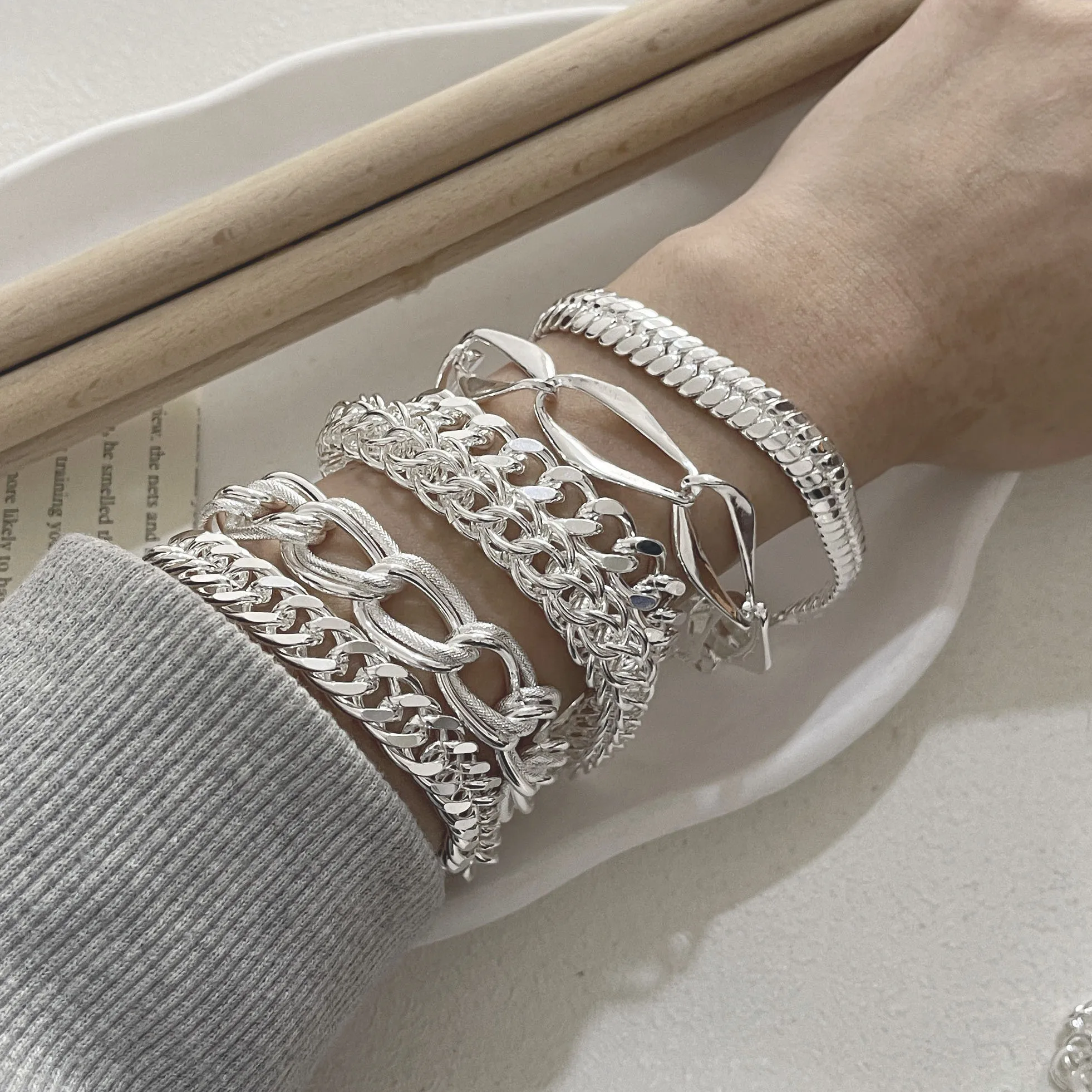 Sd4a0b3d5ba5948e4956eb99de4f23ddd1.webp 100% Solid 925 Sterling Silver Bracelet for Women Men Vintage Handmade Shinning Heart Bracelets Birthday Christmas Gift - Image 1